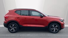 Volvo Xc40 2.0 B4P Plus Dark 5dr AWD Auto Petrol Estate
